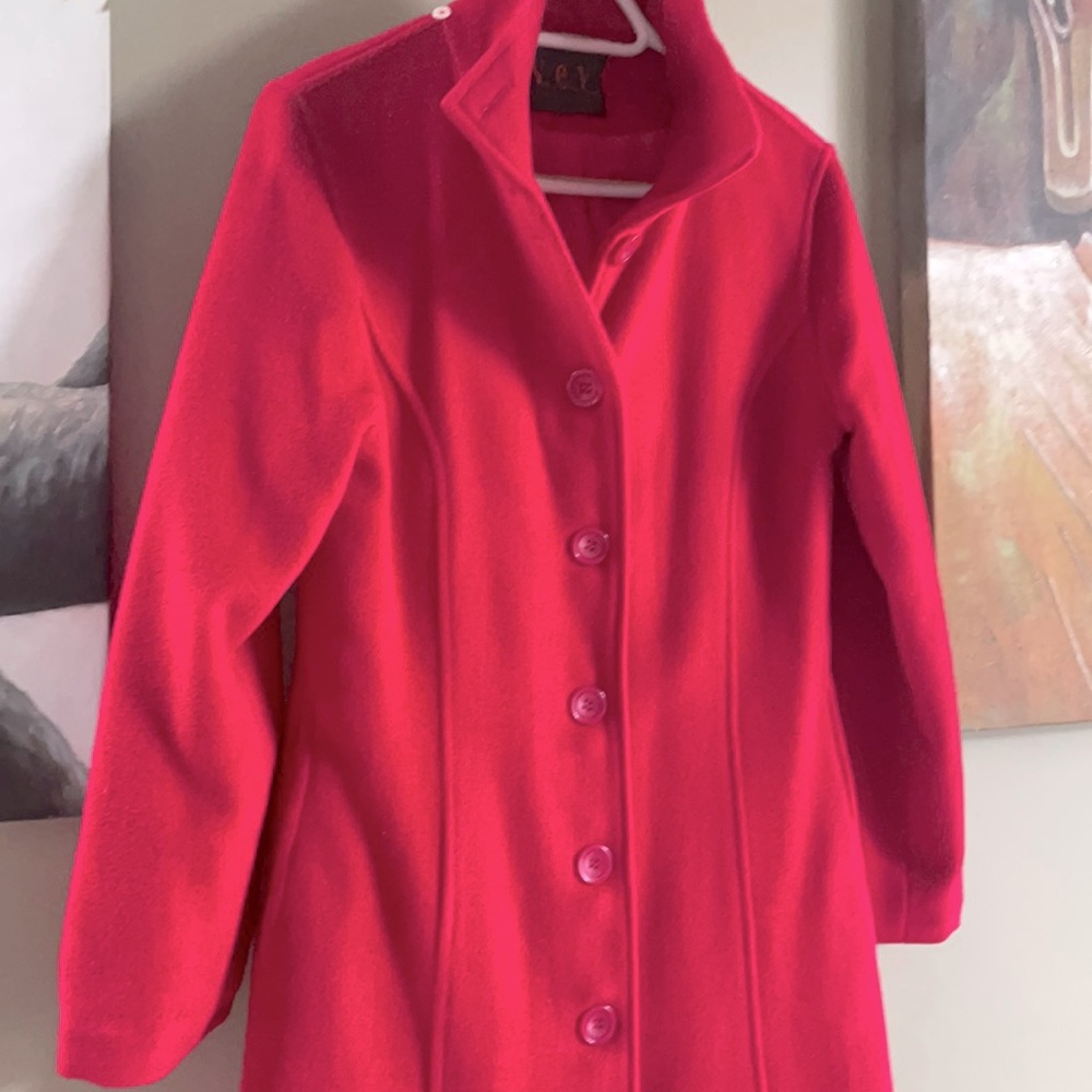 Hot pink lightweight yet warm coat